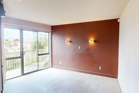 Photo of property in 14 Palliser Road, Roseneath, Wellington, 6011