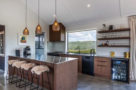 Photo of property in 16 Durmast Place, Kinloch, Taupo, 3377