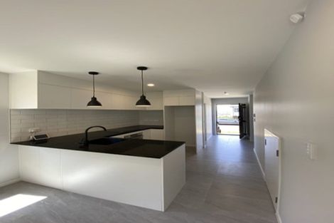 Photo of property in 1/57 Saralee Drive, Manurewa, Auckland, 2105