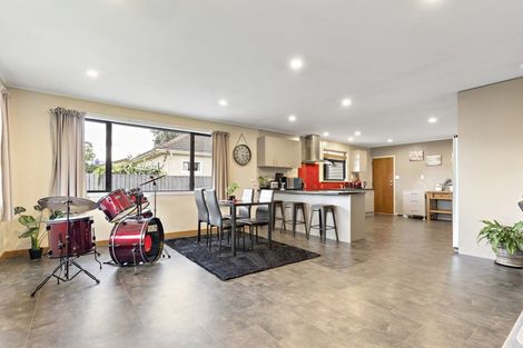 Photo of property in 2 Vivian Street, Solway, Masterton, 5810