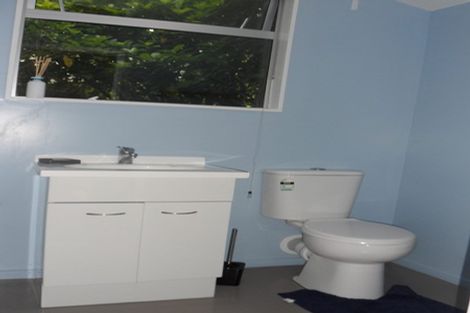 Photo of property in 59 Chartwell Drive, Crofton Downs, Wellington, 6035