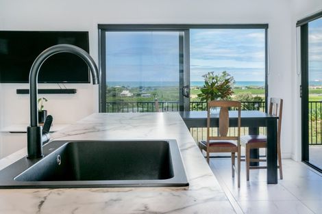 Photo of property in 685 Main North Road, Bay View, Napier, 4104