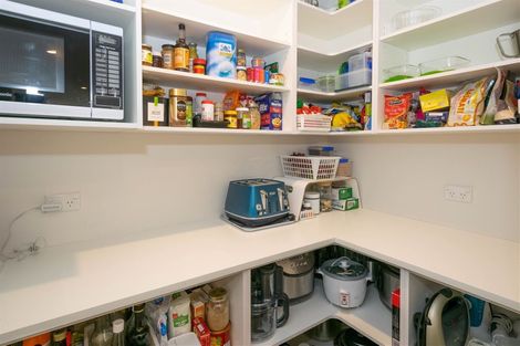 Photo of property in 112 Milton Terrace, Picton, 7220