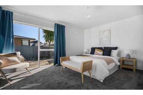 Photo of property in 8 Petries Road, Woodend, 7610