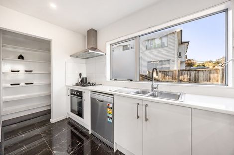 Photo of property in 7 Western View Court, Sunnyvale, Auckland, 0612