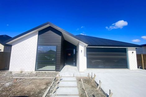 Photo of property in 20 Kearns Drive, Hobsonville, Auckland, 0616