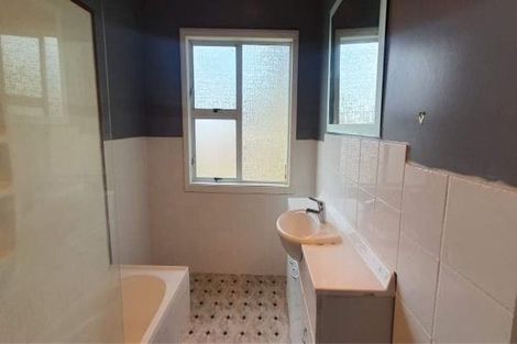 Photo of property in 34 Polson Street, Castlecliff, Whanganui, 4501