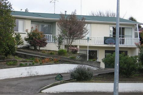 Photo of property in 66 Churchill Avenue, Hokowhitu, Palmerston North, 4410