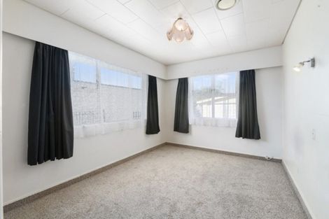 Photo of property in 19 Terry Crescent, Milson, Palmerston North, 4414