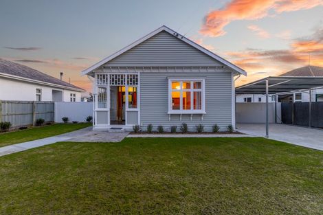 Photo of property in 354 Keyes Road, New Brighton, Christchurch, 8083