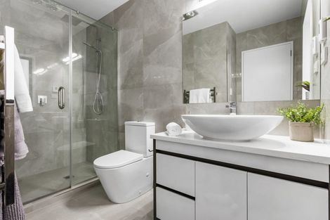 Photo of property in 6a Hostel Access Road, Eastern Beach, Auckland, 2012