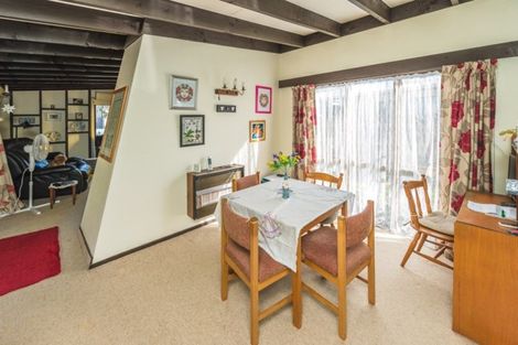 Photo of property in 15 Akepiro Place, Tawhero, Whanganui, 4501