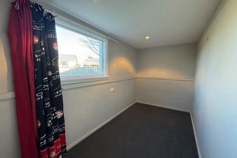 Photo of property in 21 Rosedale Place, Avonhead, Christchurch, 8042