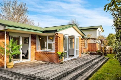 Photo of property in 6 Seagrave Place, Ilam, Christchurch, 8041