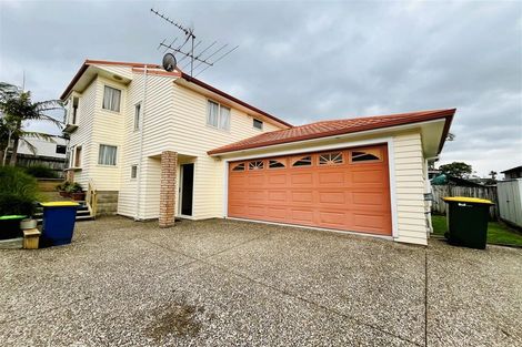 Photo of property in 106a Golf Road, New Lynn, Auckland, 0600