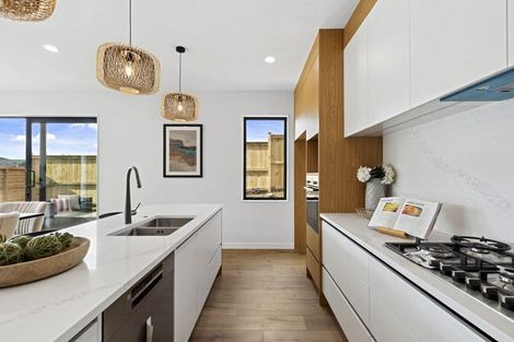 Photo of property in 2 Kanono Way, Helensville, 0800