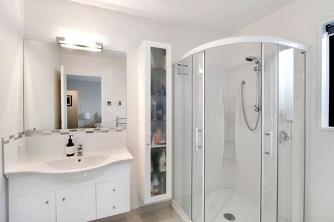 Photo of property in 19 Tangy Loch Lane, Broomfield, Christchurch, 8042