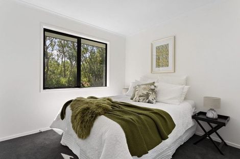 Photo of property in 20 Taupata Lane, Helensville, 0800