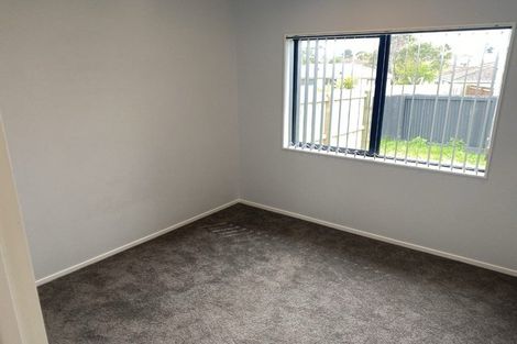 Photo of property in 1/25 Kennington Drive, Clendon Park, Auckland, 2103