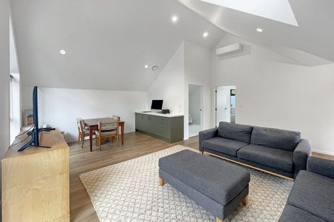 Photo of property in 42 Saxton Road, Upper Vogeltown, New Plymouth, 4371