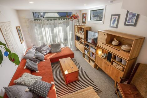 Photo of property in 2/168 Tinakori Road, Thorndon, Wellington, 6011