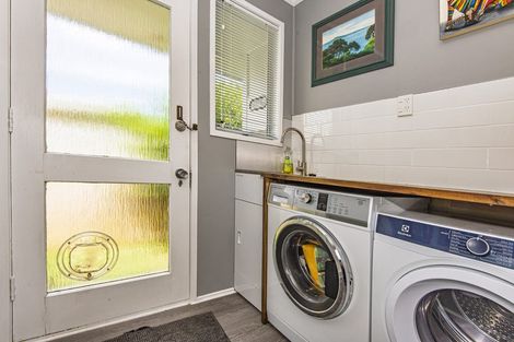 Photo of property in 16 Beazley Crescent, Tikipunga, Whangarei, 0112