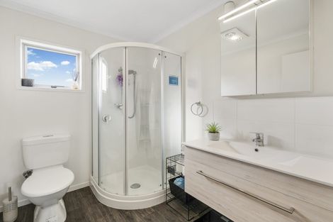 Photo of property in 4 Nettlingham Place, Te Puke, 3119