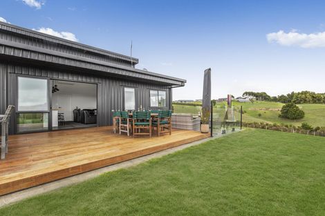 Photo of property in 301 Runciman Road, Ramarama, Pukekohe, 2677