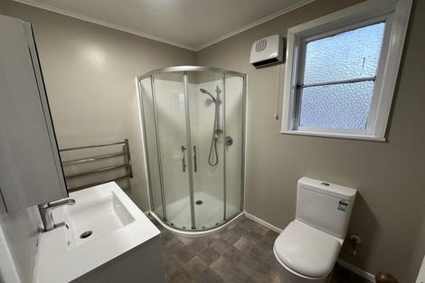 Photo of property in 8 Mcparland Street, Ebdentown, Upper Hutt, 5018