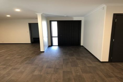 Photo of property in 19 Ribbonwood Close, Te Kauwhata, 3710