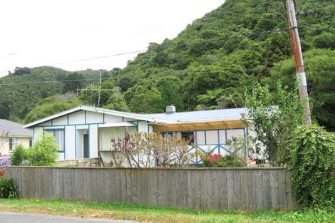 Photo of property in 44 Bridge Road, Birchville, Upper Hutt, 5018