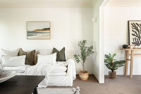 Photo of property in 415 Devonport Road, Tauranga South, Tauranga, 3112