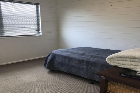 Photo of property in 4 Rotoma Rise, Clover Park, Auckland, 2019