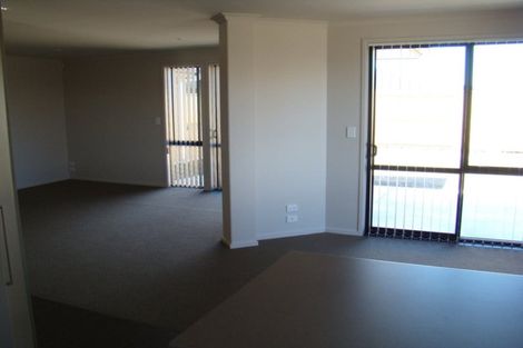 Photo of property in 85 Farringdon Avenue, Rototuna North, Hamilton, 3210