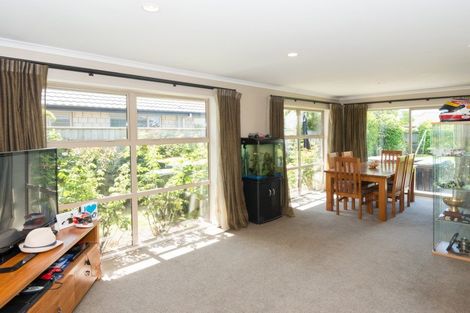 Photo of property in 25 Rolleston Drive, Rolleston, 7614