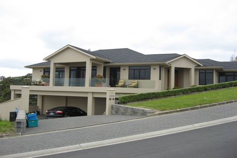 Photo of property in 26 Beauvoir Avenue, Matakatia, Whangaparaoa, 0930