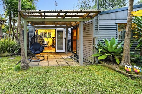 Photo of property in 113 Wirihana Road, Titirangi, Auckland, 0604