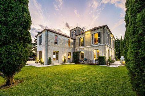 Photo of property in 909 Old North Road, Waimauku, 0882