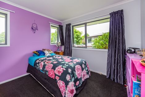 Photo of property in 8 Carteret Place, Aranui, Christchurch, 8061