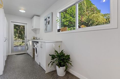 Photo of property in 418 Kaipikari Road, Urenui, 4375