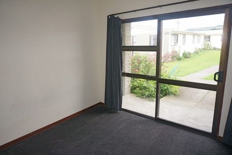 Photo of property in 1-12/71 Main Street, Mataura, 9712