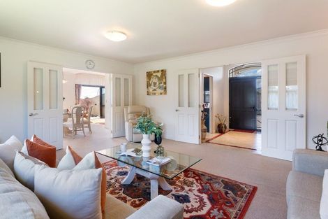 Photo of property in 101 Realm Drive, Paraparaumu, 5032