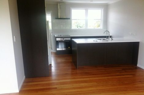 Photo of property in 2/83 Nile Road, Milford, Auckland, 0620