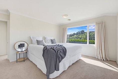 Photo of property in 47 Te Puia Drive, Aotea, Porirua, 5024