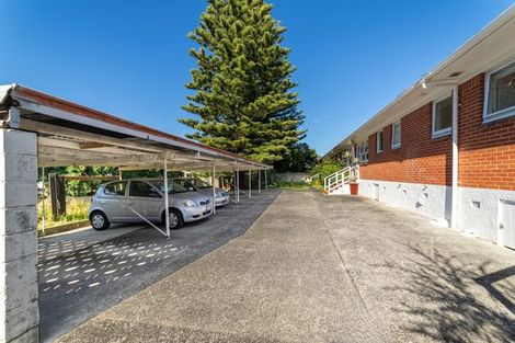 Photo of property in 2/14 Waterloo Road, Milford, Auckland, 0620
