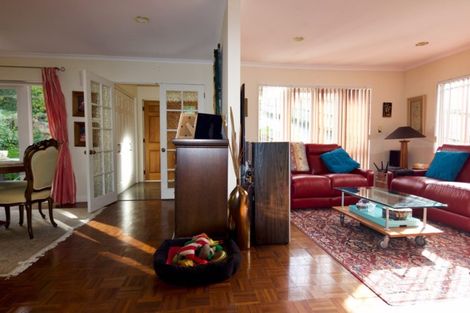 Photo of property in 2/32 Spencer Road, Pinehill, Auckland, 0632