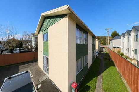 Photo of property in 102 Martin Street, Wallaceville, Upper Hutt, 5018