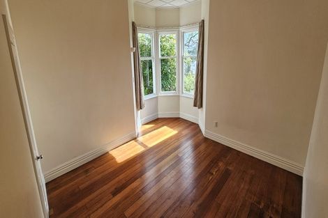 Photo of property in 78 Raroa Road, Kelburn, Wellington, 6012