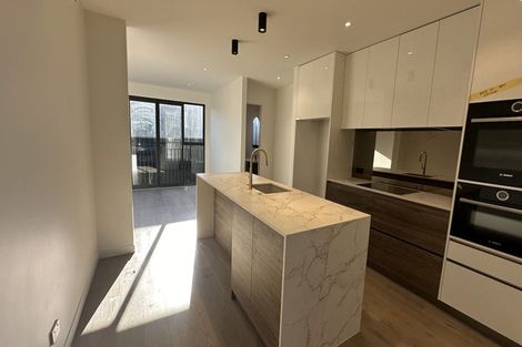 Photo of property in 9/32 Dudley Road, Mission Bay, Auckland, 1071