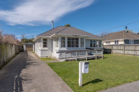 Photo of property in 24 Oakland Street, Northcote, Christchurch, 8052